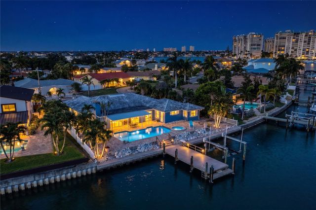 10038 S YACHT CLUB DRIVE, Treasure Island, FL 33706