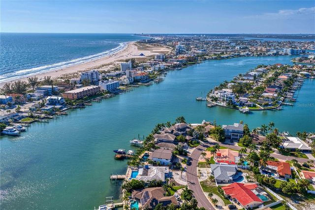 10038 S YACHT CLUB DRIVE, Treasure Island, FL 33706