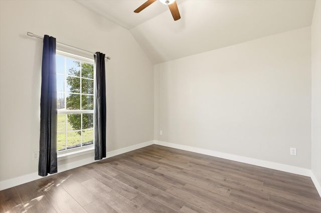 105 Devonshire Drive, Waxahachie, TX 75167