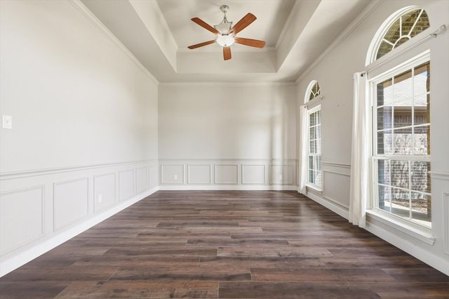 105 Devonshire Drive, Waxahachie, TX 75167