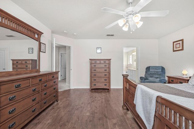 2051 Indigo Drive, Navarre, FL 32566