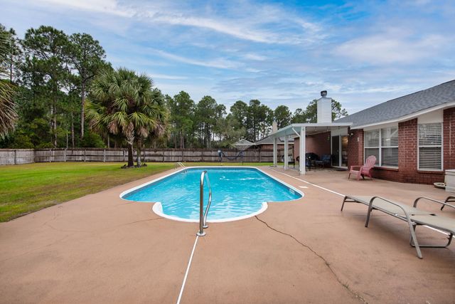 2051 Indigo Drive, Navarre, FL 32566