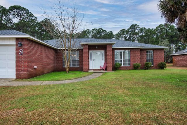 2051 Indigo Drive, Navarre, FL 32566