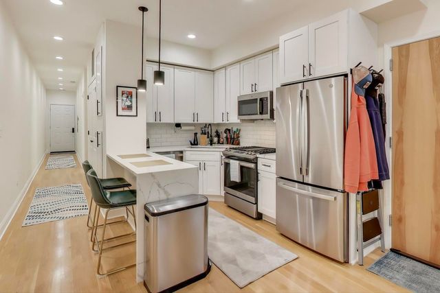 1811 S Laflin Street 2, Chicago, IL 60608