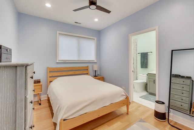 1811 S Laflin Street 2, Chicago, IL 60608