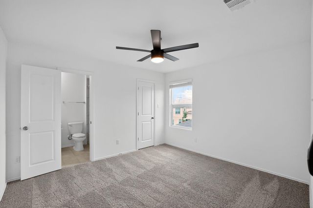 412 Perfect World LOOP, Jarrell, TX 76537