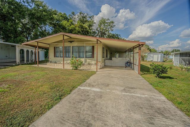 39353 SYCAMORE LANE, Zephyrhills, FL 33542