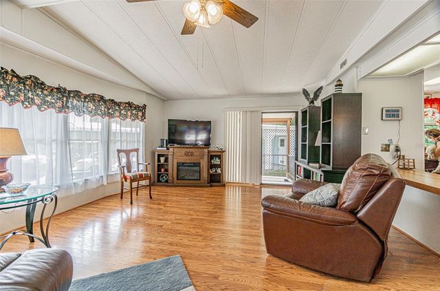 39353 SYCAMORE LANE, Zephyrhills, FL 33542