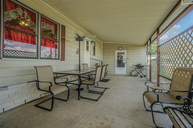 39353 SYCAMORE LANE, Zephyrhills, FL 33542