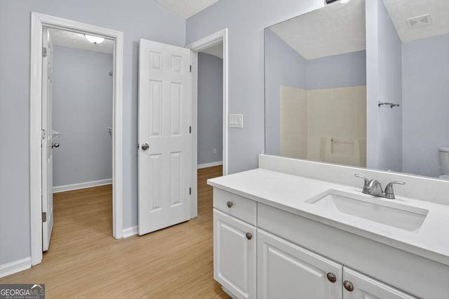 218 Nicki Court, Hampton, GA 30228