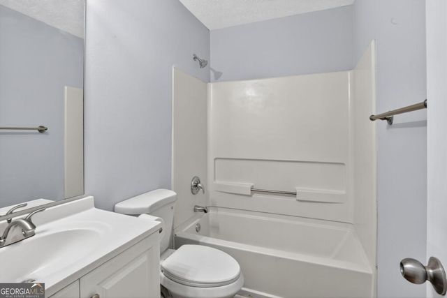 218 Nicki Court, Hampton, GA 30228