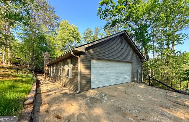 499 Old Deer Path Way, Cleveland, GA 30528