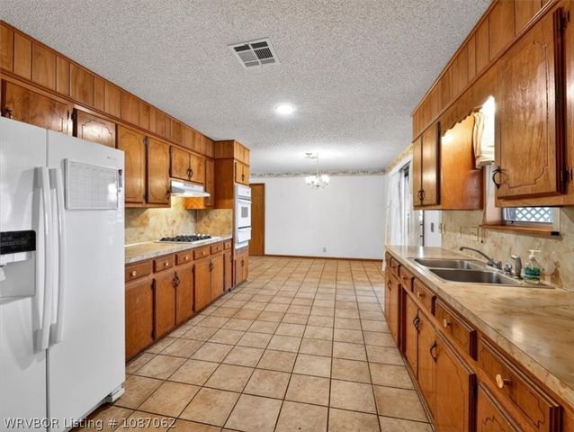 901 Reynolds Avenue, Poteau, OK 74953