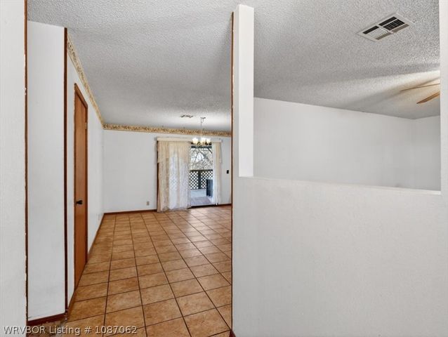 901 Reynolds Avenue, Poteau, OK 74953