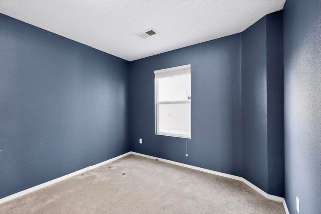 8931 Dakota Ridge Road SW, Albuquerque, NM 87121