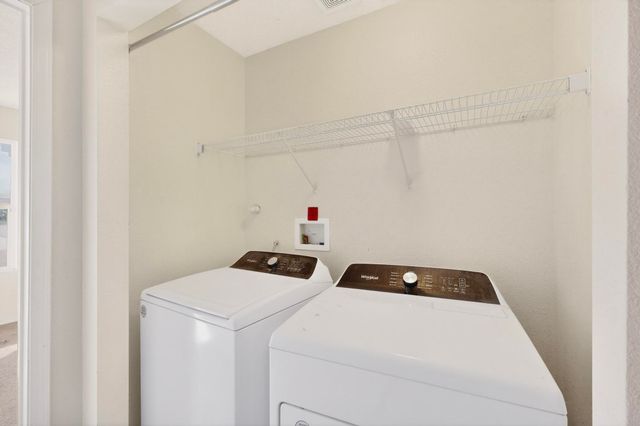 8931 Dakota Ridge Road SW, Albuquerque, NM 87121