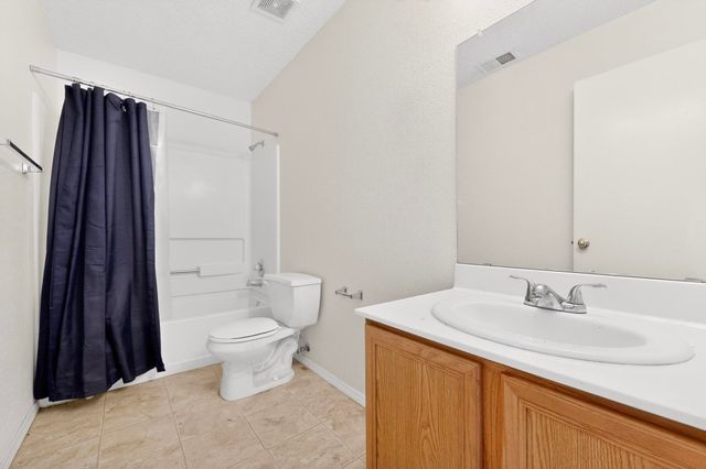 8931 Dakota Ridge Road SW, Albuquerque, NM 87121