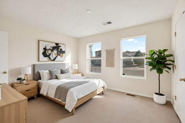 8931 Dakota Ridge Road SW, Albuquerque, NM 87121