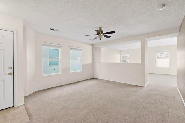 8931 Dakota Ridge Road SW, Albuquerque, NM 87121