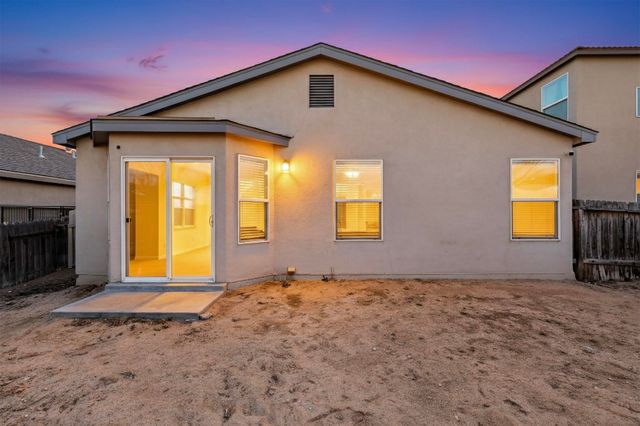 8931 Dakota Ridge Road SW, Albuquerque, NM 87121