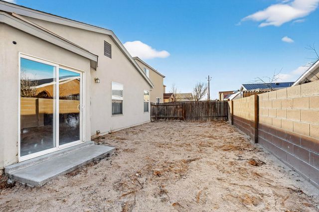 8931 Dakota Ridge Road SW, Albuquerque, NM 87121