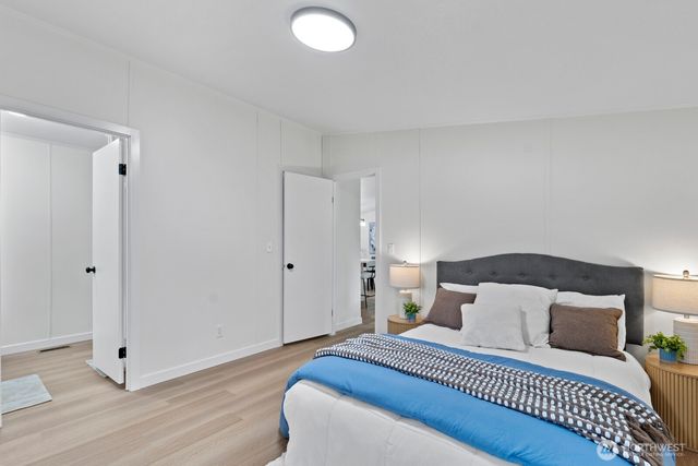 36935 4th Avenue SW, Federal Way, WA 98023