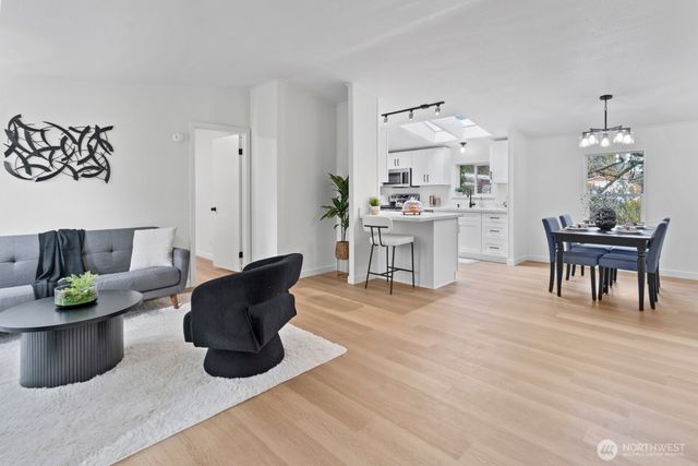 36935 4th Avenue SW, Federal Way, WA 98023