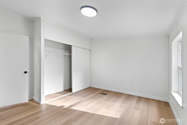 36935 4th Avenue SW, Federal Way, WA 98023