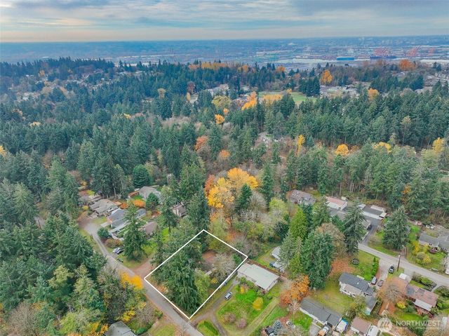 36935 4th Avenue SW, Federal Way, WA 98023