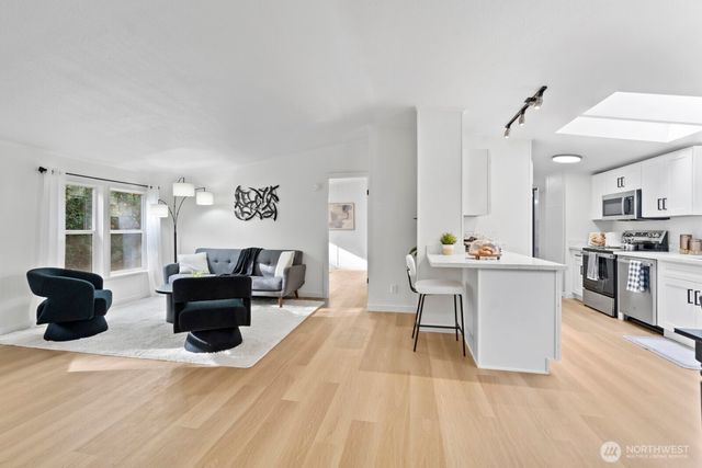 36935 4th Avenue SW, Federal Way, WA 98023