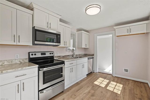 637 74th ST, Newport News, VA 23605