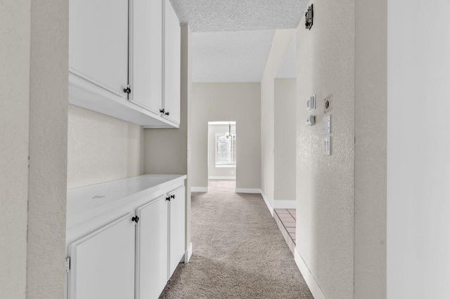 3046 Bridgeford Dr, Sacramento, CA 95833