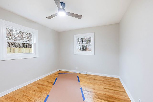 16309 Plymouth Drive, Markham, IL 60428