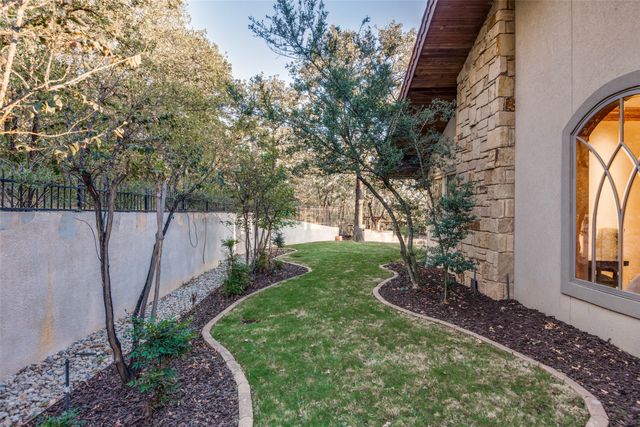 492 Prairie Grove Road, Valley View, TX 76272