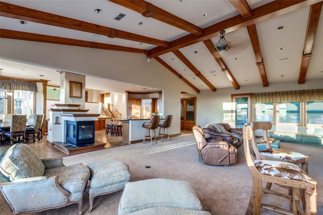 492 Prairie Grove Road, Valley View, TX 76272