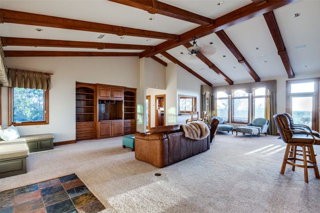 492 Prairie Grove Road, Valley View, TX 76272