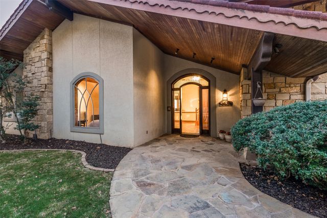 492 Prairie Grove Road, Valley View, TX 76272