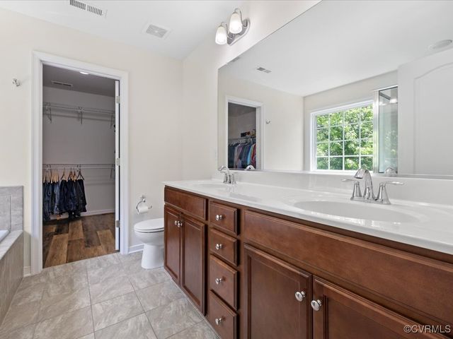 6706 Alabaster Ln, North Chesterfield, VA 23234