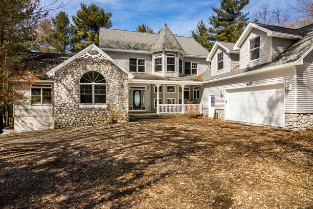 410 Golden Beach Drive, Kewadin, MI 49648