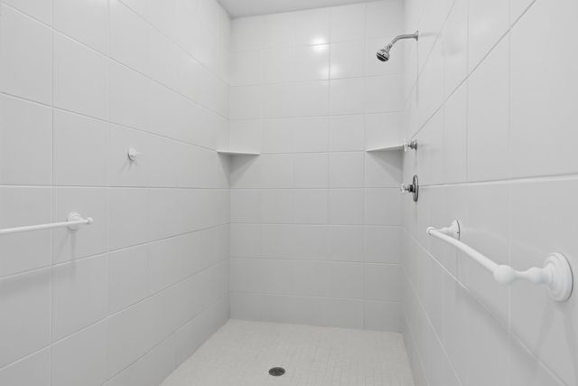 410 Golden Beach Drive, Kewadin, MI 49648