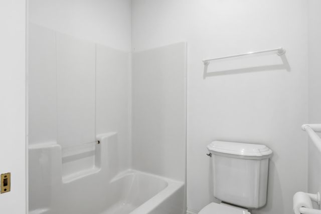 410 Golden Beach Drive, Kewadin, MI 49648