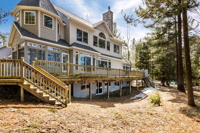 410 Golden Beach Drive, Kewadin, MI 49648