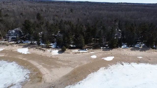 410 Golden Beach Drive, Kewadin, MI 49648