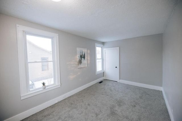 672 E Isabella Avenue, Muskegon, MI 49442