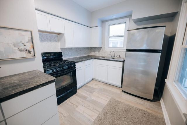672 E Isabella Avenue, Muskegon, MI 49442