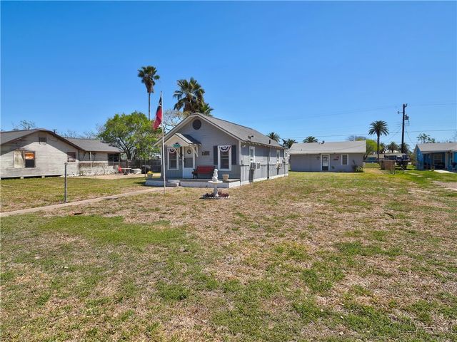 1139 S Houston St, Aransas Pass, TX 78336
