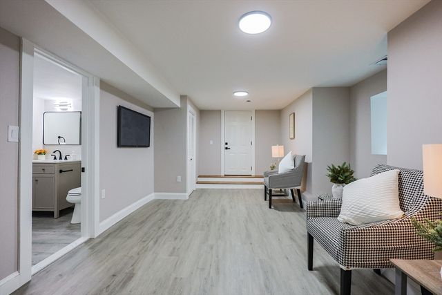 11 Watson St 1, Somerville, MA 02144