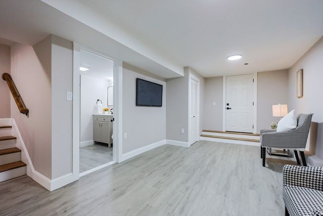 11 Watson St 1, Somerville, MA 02144