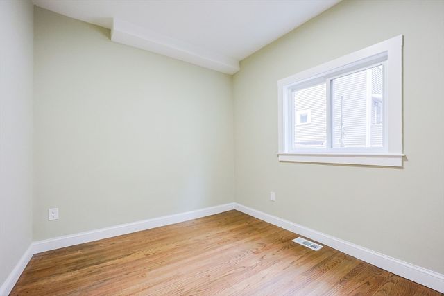 11 Watson St 1, Somerville, MA 02144