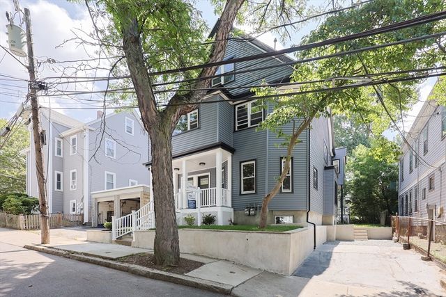 11 Watson St 1, Somerville, MA 02144